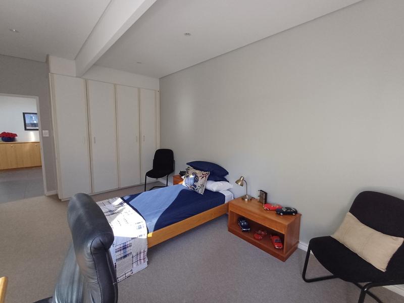 7 Bedroom Property for Sale in Valmary Park Western Cape